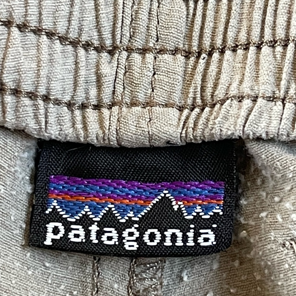 Patagonia Shorts Mens 30 Gray Tan Summer Outdoor Beach Casual Vacation - Picture 6 of 7
